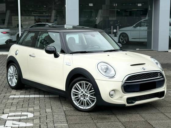 MINI COOPER 2.0 S EXCLUSIVE 16V TURBO GASOLINA 2P AUTOMÁTICO